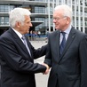 Jerzy Buzek i Hans-Gert Poettering, czyli obecny i były szef Parlamentu Europejskiego.
