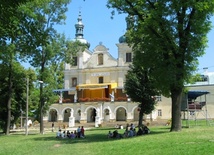 Klasztor na Kalwarii Pacławskiej