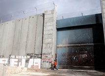 Izrael może zamrozić budowę osiedli