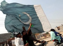 Pakistan: Islamiści, rzućcie broń