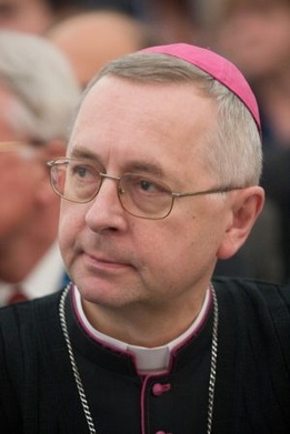 Abp Gądecki o transplantacji