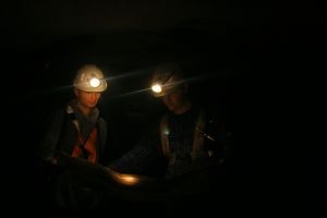 Nadzór górniczy wstrzymuje prace w kopalniach