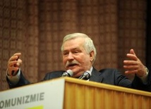 Wałęsa: nie nadaję się na prezydenta UE