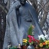 Pomnik autorstwa Czesława Dźwigaja w Krakowie