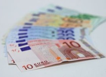 Węgry mogłyby przyjąć euro w ciągu czterech lat