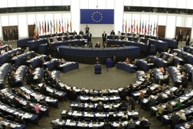 PE przyjął rezolucję przeciw homofobii