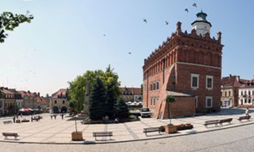 Sandomierz ratuje skarpę Starego Miasta