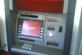 Czy bankomaty zaczną znikać?