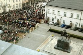 Trasa konduktu z ciałem prezydenta