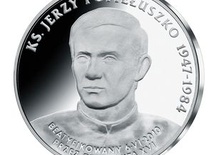 Medal dla księdza Popiełuszki