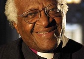 Abp Desmond Tutu wycofuje się z życia publicznego