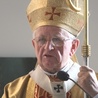 Abp Damian Zimoń. 