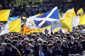 Ciepło w Edynburgu, entuzjastycznie w Glasgow