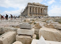 Grecja: Demonstranci blokują Akropol