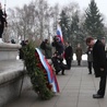 Miedwiediew na Cmentarzu Żołnierzy Radzieckich