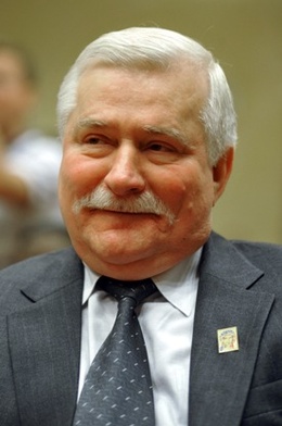Prokuratura: Wałęsa o gejach? To nie przestępstwo