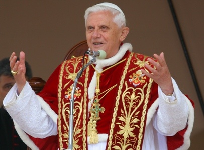 Watykan: Msza św. miesiąc po śmierci Benedykta XVI