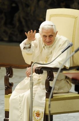 Niedziela z Benedyktem XVI