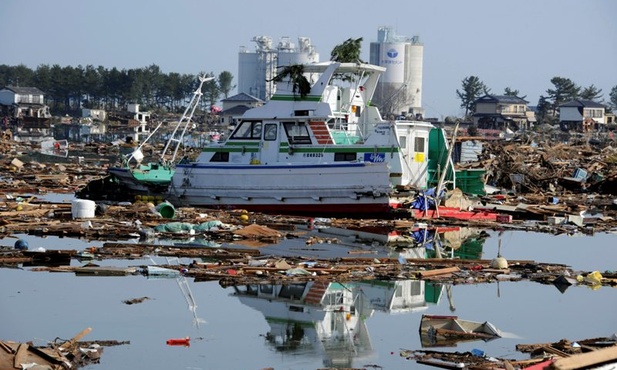 Japonia: Trzy reaktory zagrożone