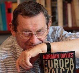 Norman Davies