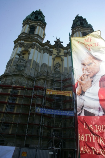 Diecezjalne dziękycznienie za beatyfikację bł. Jana Pawła II w Krzeszowie