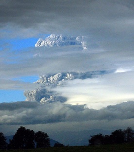 Chile: Wybuch wulkanu Puyehue