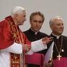 "Benedykt XVI nigdy nie żałował decyzji o ustąpieniu"