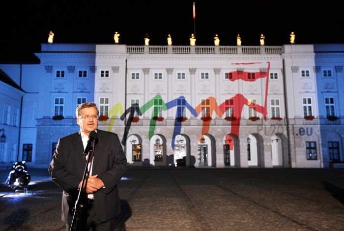 Pałac Prezydencki w barwach europejskich