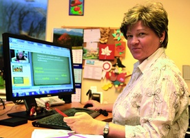Agnieszka Koterla prowadzi przez internet lekcje dla małych dzieci.