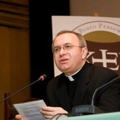 Rzecznik Episkopatu ks. Józef Kloch
