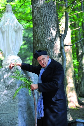 Prymasa Wyszyńskiego znów zagrał Olgierd Łukaszewicz. Jak zwykle znakomicie.