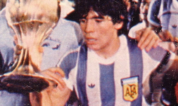 Maradona do Pelego: wziąłeś złe leki...