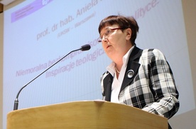 Prof. Aniela Dylus