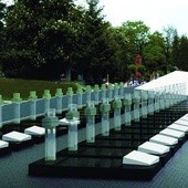 Pomnik ku czci ofiar na 1 listopada