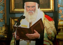 Abp Hieronim wymienił w liturgii imię zwierzchnika PKU