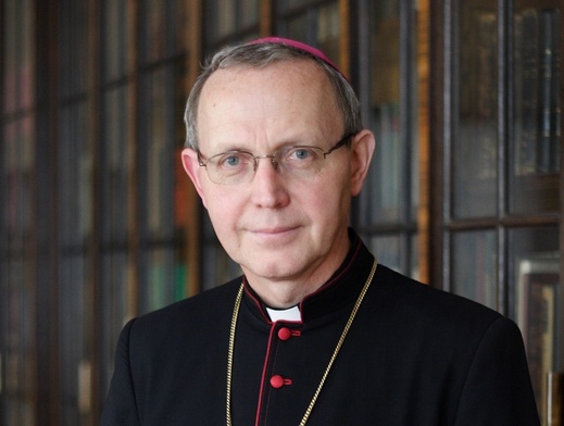 Bp Libera był inwigilowany