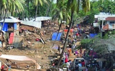 Filipiny - życie po Tajfunie