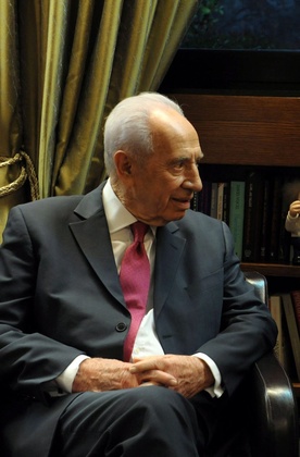 Peres zapowiada ochronę obiektów chrześcijańskich