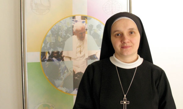 Siostra Joanna Lendzion OP sekretarz krajowy Papieskiego Dzieła Misyjnego