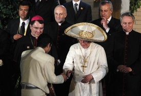 Benedykt XVI podbił Meksyk