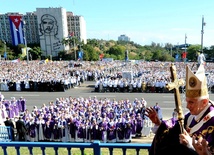 Papież: Kuba i świat potrzebują zmian