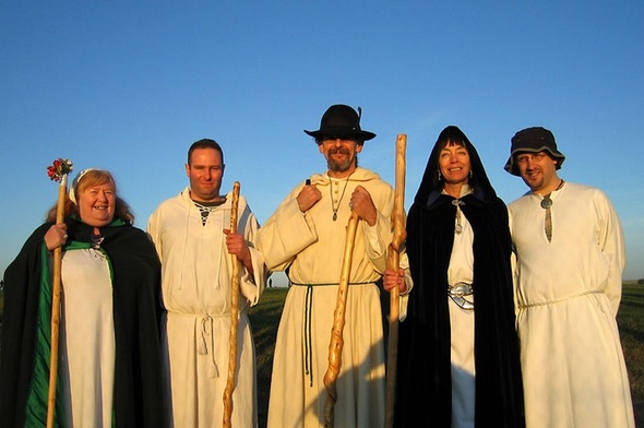 Wiedźmy i druidzi na lekcjach religii