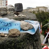 Warszawa: 69. rocznica powstania w getcie