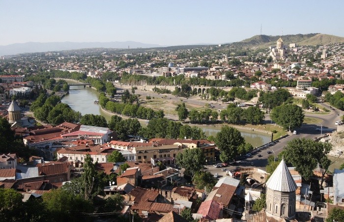 Chrzest 400 dzieci w Tbilisi