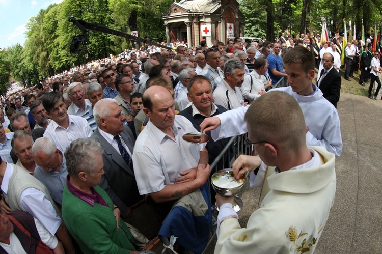 Mężczyźni w Piekarach 2012