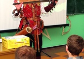  Lekcja z prawdziwym rycerzem to świetny sposób uczenia się historii – mówi Cezary Sierzputowski