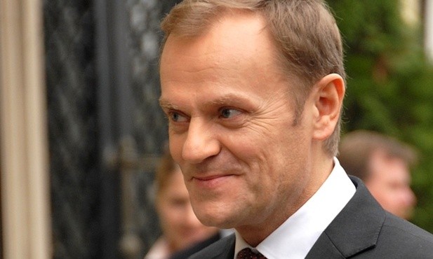 Tusk: Nie proponujemy ataku na Kościół