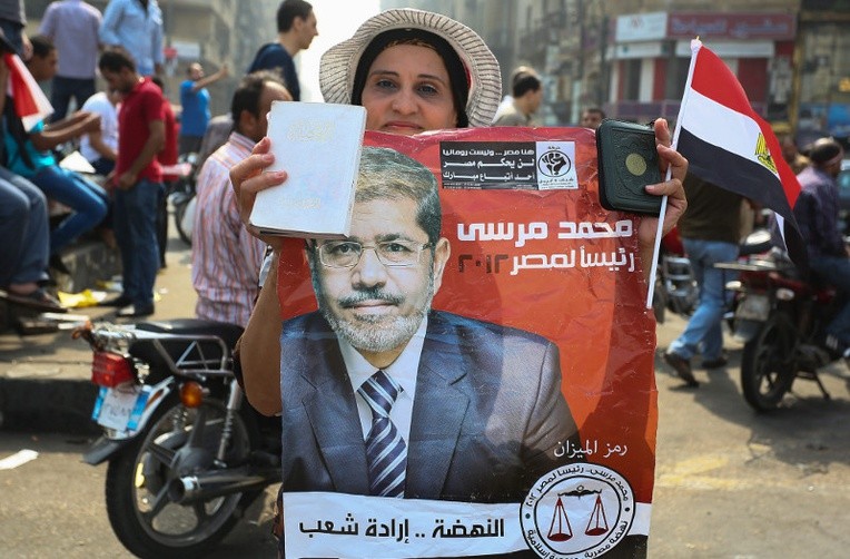 Egipt: Islamista Mohamed Mursi prezydentem