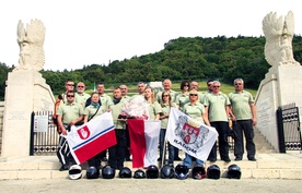 Wszyscy uczestnicy wyprawy na Monte Cassino