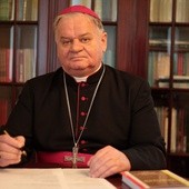 Bp Tadeusz Rakoczy